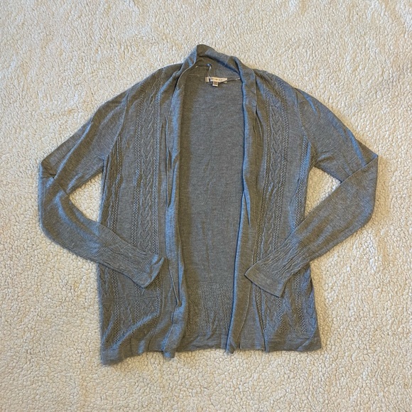 Skies are Blue Gray Lightweight Womens Cardigan Sweater Size Large - Picture 1 of 3